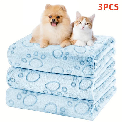 3 PCS Soft and Fluffy Quality Pet Blanket, Cute Paw Print Dog Blanket, Plush Pet Mat, Warm and Comfortable Cat and Dog Blanket
